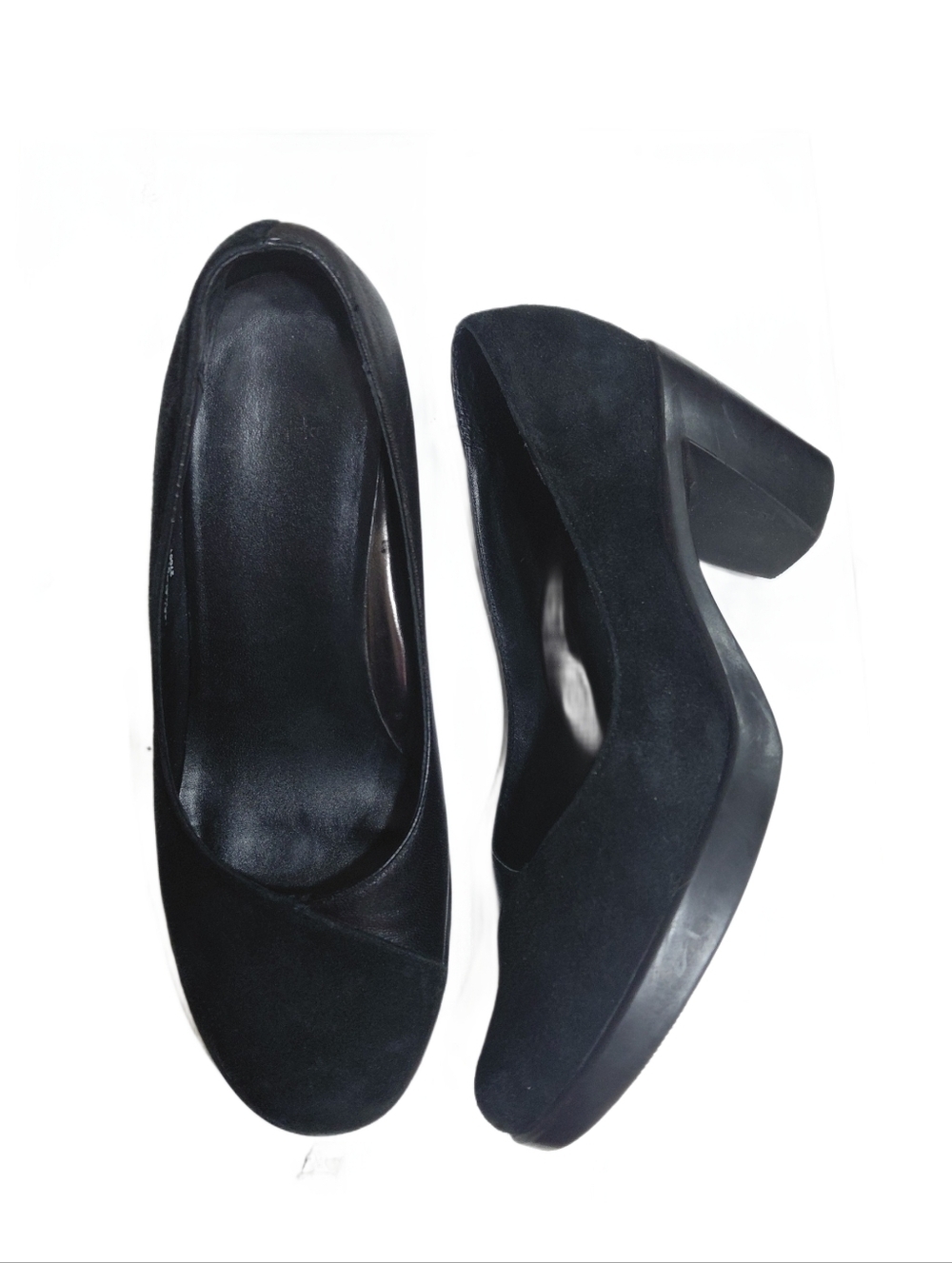 Dansko Tuttie Black Suede Round-Toe Block Heel Pumps Sixze 7.5